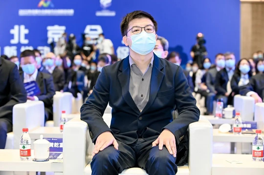 BIeHptVK5BsdP4EQl43do686LURUE7pHnJn7Iw17