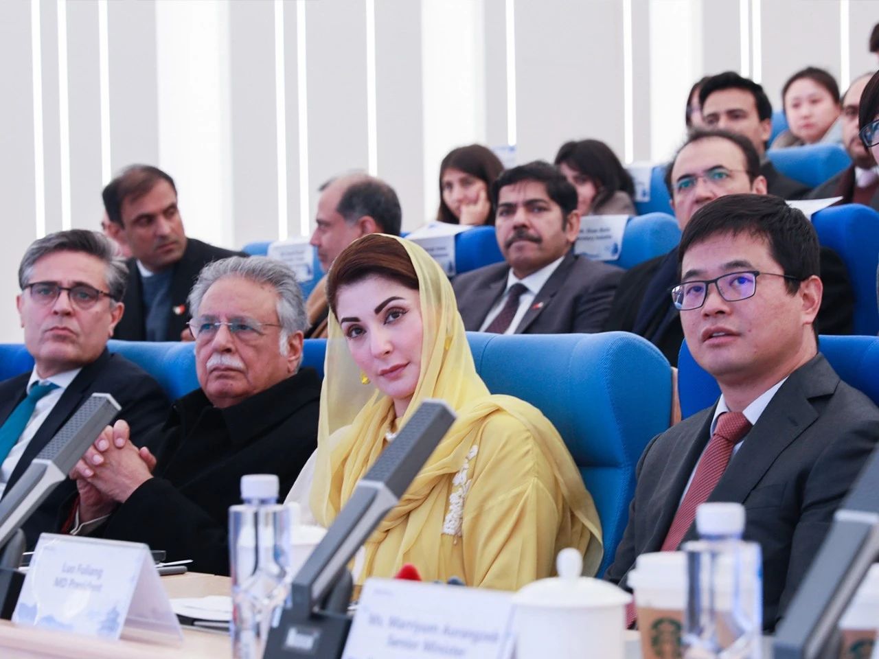 AgmLYJJizlcTaGksUVluHj5nLqIMmg3vUYJ0PtzV